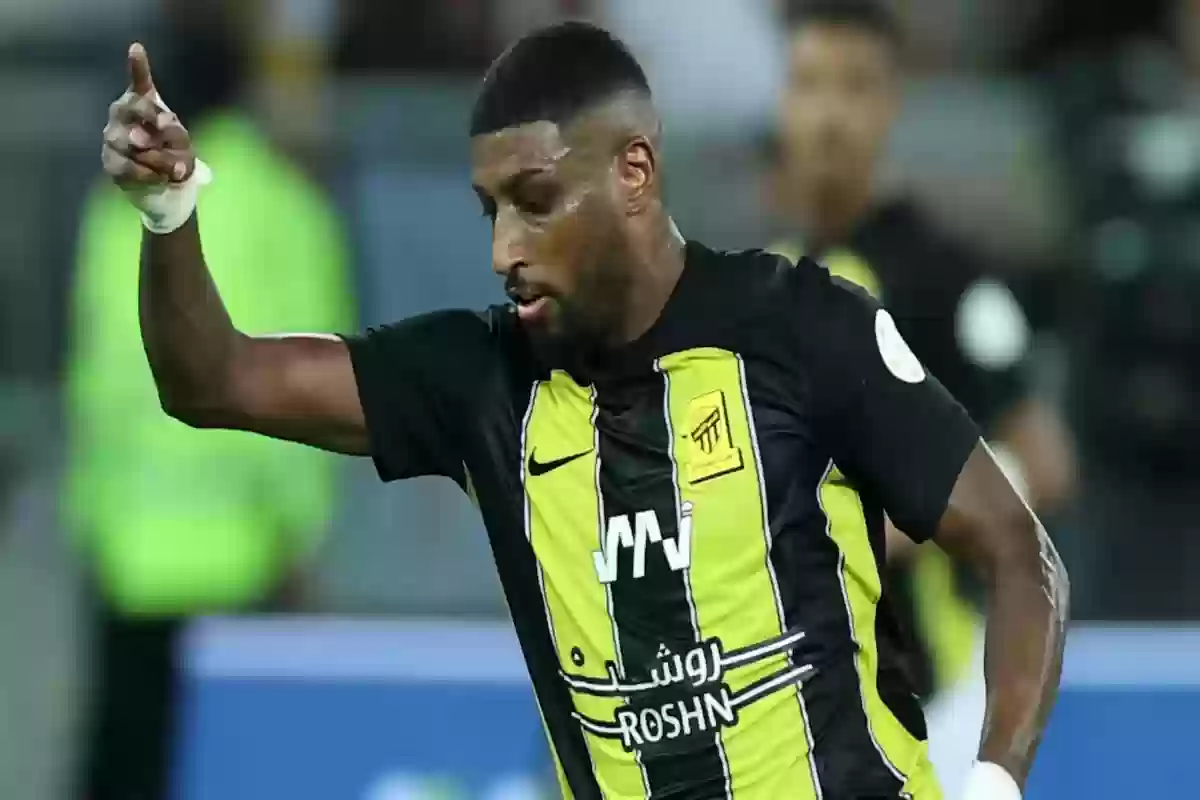 تجديد عقد شراحيلي مع الاتحاد السعودي