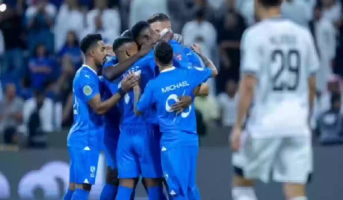 نجم الهلال يعرض نفسه على أندية دوري روشن.. 